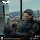 Mezco Toyz Batman The Dark Knight Batman One:12 Collective Action Figure