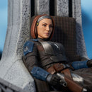 Diamond Select Toys Star Wars: Mandalorian Bo Katan on Throne Statue