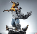 Sideshow Collectibles Marvel Comics Grey Hulk vs Wolverine Maquette