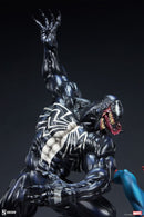 Sideshow Collectibles Marvel Comics Spider Man vs Venom Maquette