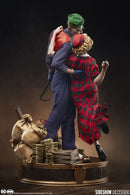 Sideshow Collectibles DC Comics The Joker & Harley Quinn (Lawless Love) Diorama