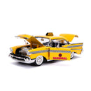 Jada Toys Deadpool (comics) 1957 Chevy Bel Air Taxi 1:24 Hoolywood Ride Diecast Vehicle with Deadpool