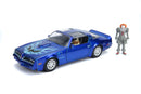 Jada Toys It (2017) 1977 Pontiac Firebird 1:24 with Pennywise Figure Hollywood Ride