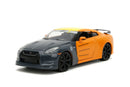 Jada Toys Naruto Nissan GT R R35 (2009) 1:24 Scale with Naruto Figure Hollywood Rides Diecast Vehicle