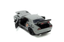 Jada Toys Tom & Jerry 2015 Dodge Challenger Hellcat with Jerry Figure 1:24 Scale