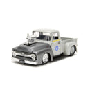 Jada Toys Street Fighter Ford F 100 (1956) 1:24 with Guile Figure Hollywood Rides Diecast Vehicle