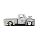 Jada Toys Street Fighter Ford F 100 (1956) 1:24 with Guile Figure Hollywood Rides Diecast Vehicle