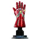 Hot Toys Avengers 4: Endgame Nano Gauntlet (Hulk Version) 1:4 Scale Replica