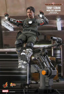 Hot Toys Iron Man (2008) Tony Stark Mech Test Deluxe 1:6 Scale Collectable Action Figure