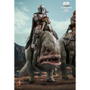 Hot Toys Star Wars: The Mandalorian Mandalorian & Blurrg 1:6 Scale Collectable Action Figure Set