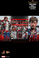 Hot Toys Iron Man 2 Tony Stark Mark V Suit Up Deluxe 1:6 Scale Collectable Action Figure