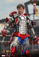 Hot Toys Iron Man 2 Tony Stark Mark V Suit Up Deluxe 1:6 Scale Collectable Action Figure