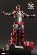 Hot Toys Iron Man 2 Tony Stark Mark V Suit Up Deluxe 1:6 Scale Collectable Action Figure