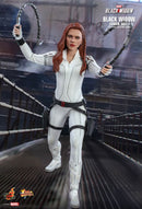 Hot Toys Black Widow (2021) Black Widow (Snow Suit) 1:6 Scale Collectable Action Figure