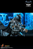 Hot Toys Batman: Arkham Origins Batman (XE Suit) 1:6 Scale Collectable Action Figure
