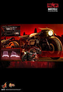 Hot Toys The Batman Batcycle 1:6 Scale Collectable Vehicle