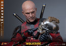 Hot Toys Deadpool & Wolverine Deadpool (Battling Version) 1:6 Scale Collectible Action Figure