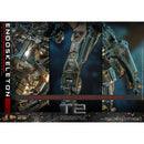 Hot Toys Terminator 2: Judgment Day Endoskeleton (Battle Damaged) 1:6 Scale Collectable Action Figure
