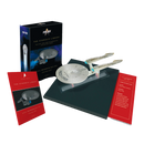Master Replicas Star Trek (2009) U.S.S. Enterprise NCC 1701 (Kelvin Timeline) Diecast Ship & Book