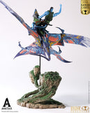 McFarlane Toys Avatar: The Way of Water Quaritch & Banshee Gold Label Figure (SDCC)