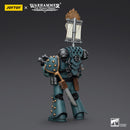 Warhammer Collectibles: 1/18 Scale Sons of Horus MKIV Tactical Squad Legionary with Legion Vexilla