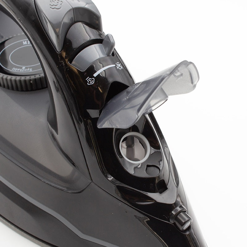 Nero 450 Steam And Dry Iron Non Stick Black