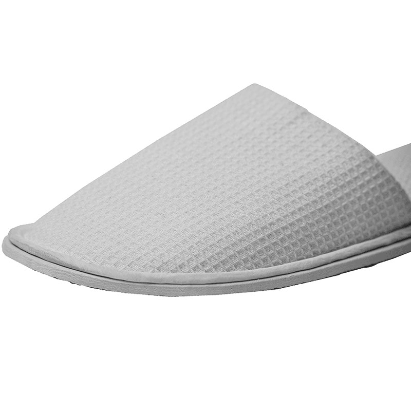 Closed Toe Waffle Slip On Slippers White Hotel/Bath/Guest/Home 100 Pairs Bulk 573629 (100 Pairs) - SuperOffice