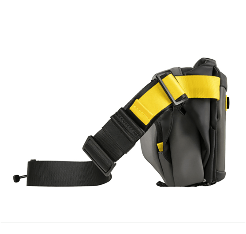 Divoom Pixoo Pixel Display Sling Shoulder Bum Crossbody Shoulder Bag Lights Display 90100058180 - SuperOffice