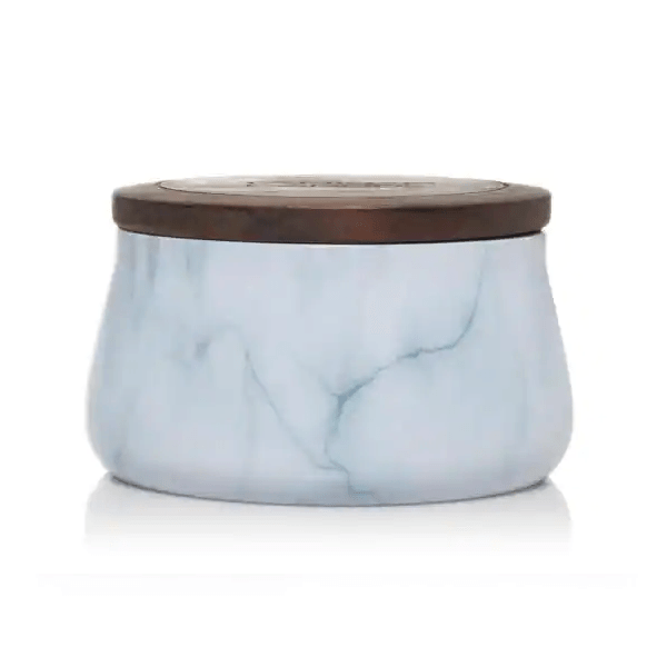 Yankee Candle Linden Tree Blossoms Outdoor Collection Double Wick Large 1685994 - SuperOffice