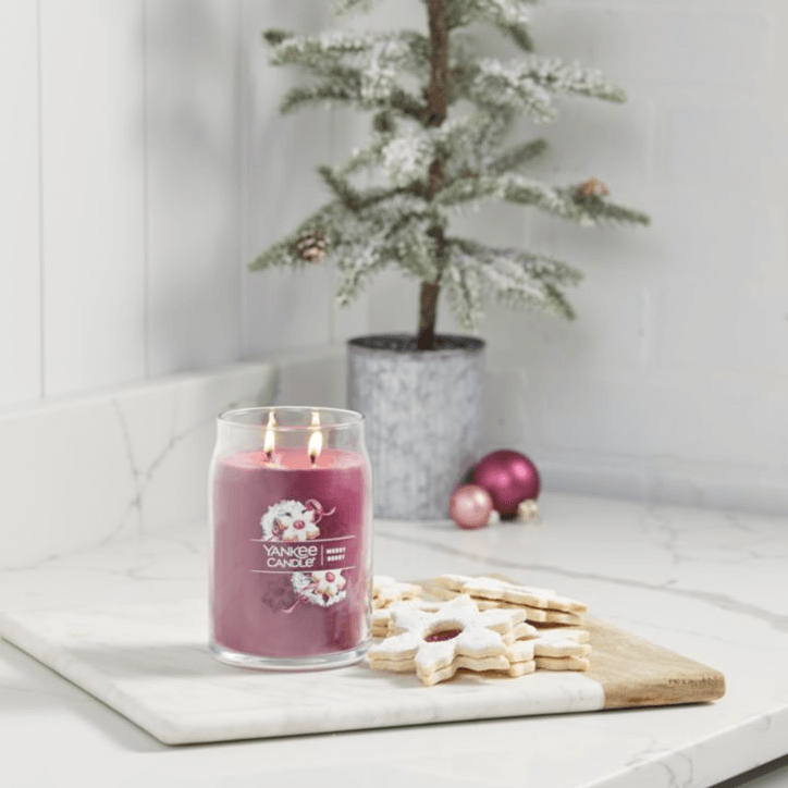 Yankee Candle Merry Berry Signature Collection Large Jar 1631741 - SuperOffice